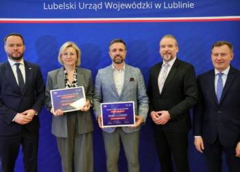 100 milionów na drogi. Samorządy podpisały umowy w Białej Podlaskiej 2 EAttachments9440028838999c5224b0387ae49440d2b49232e xl