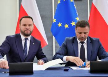 EAttachments94420316d0878378c52eca12bb35d3b92d1d40e xl