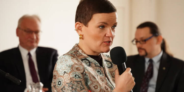 EAttachments944388174406fcc7ff4eca4f3874f0564868a9b xl