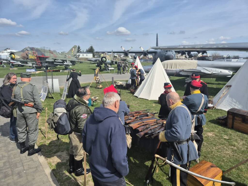 EAttachments9446825c8046a9fe10356d6778b54240d8da3ee xl