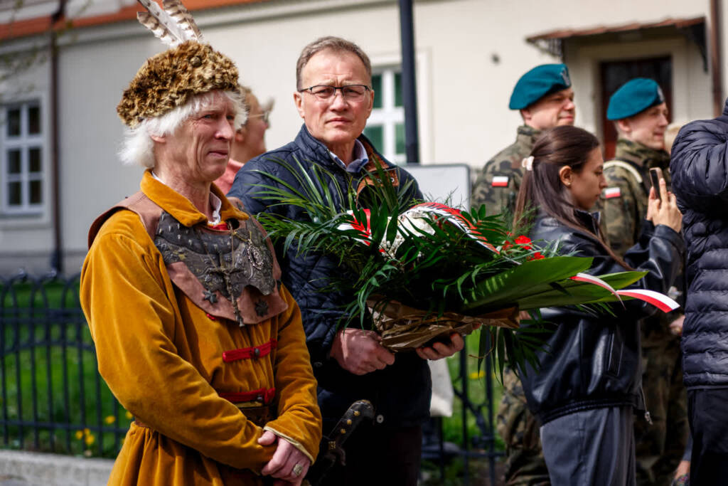 EAttachments945130728369bfc963e0c17ecfc766cc2d66a48 xl 1