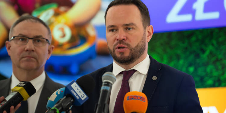 Wsparcie dla seniorów. Samorządy mogą składać wnioski 1 EAttachments9451544d65b3ef41394a19c144273123ea3c9be xl