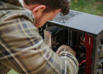 16.04.2026 Cyberiada - O prawo do naprawy, rozkręcania i lutowania! 2 EAttachments945363071be06917a6d2afbbeb29e904d5d4ea4 xl