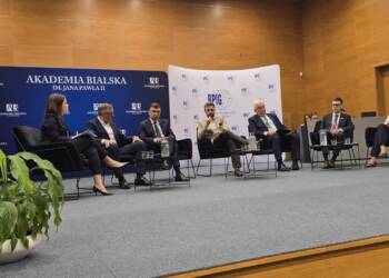 EAttachments9466404cc97c7dd71be42cebc5360e29bf98596 xl