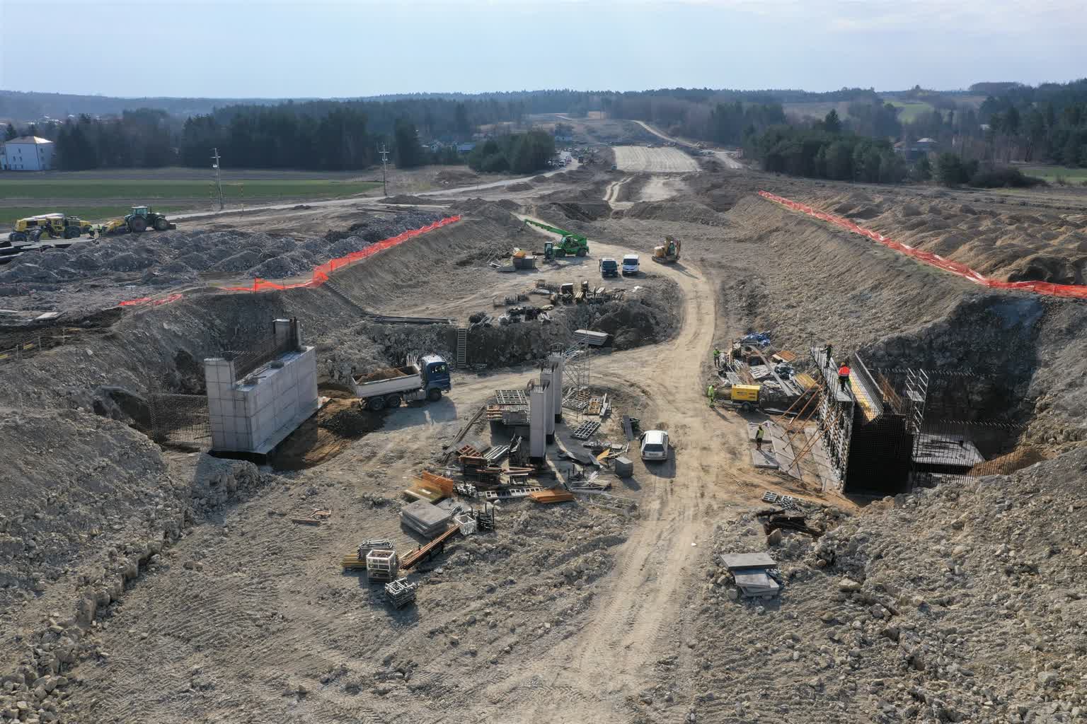 Dobre informacje dla kierowców: będą nowe odcinki obwodnic i dróg ekspresowych