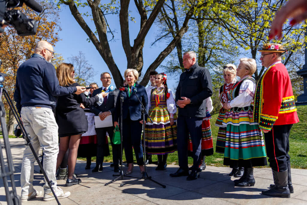 EAttachments94724179f0fcf0231962696148321459483e466 xl 1