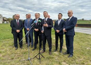 EAttachments9473754357064a67e9233e9e042e37ed4662ac0 xl