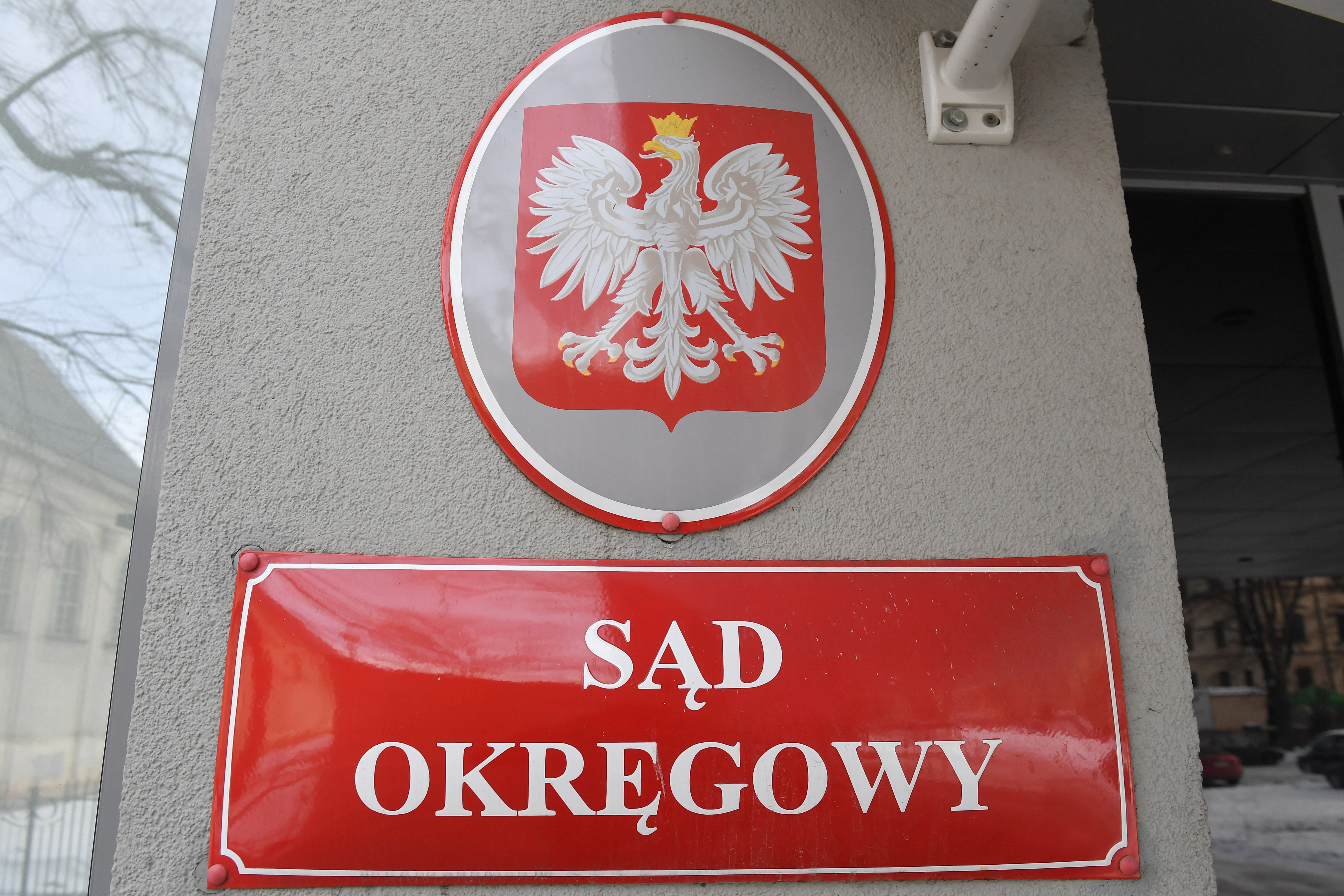 Wysyłali nielegalne substancje przez paczkomaty. Zapadły wyroki
