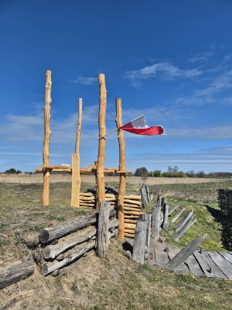 Majówka w Żmijowiskach. Spotkania z archeologią i życie dawnych Słowian 2 679274459_1420609496485223_3933621906913294626_n.jpg
