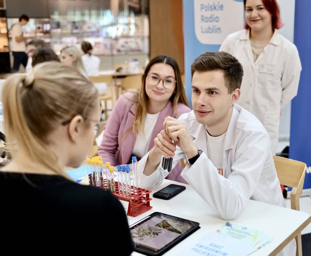 "Żadnych chorób nie należy lekceważyć". Lublinianie konsultowali się z farmaceutą 1 EAttachments95196344115f132246f7c0188a3718ad97254d6 xl