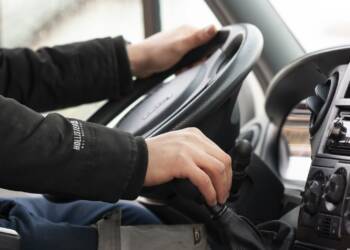 Po dzieci podjechały dwa niesprawne autokary. Szkolna wycieczka odwołana 3 EAttachments952921734804447b66152839e1840927e616829 xl
