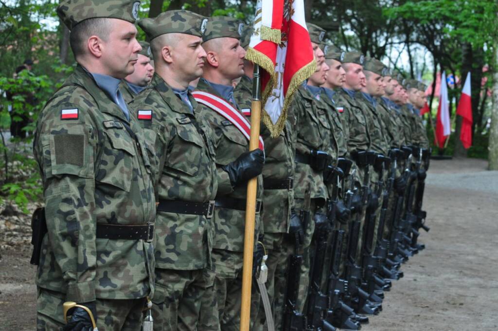 Upamiętnią żołnierzy, odtwarzając życie obozowe 1 EAttachments3217102c73a9fe66491ebc75aff9ce35de12931