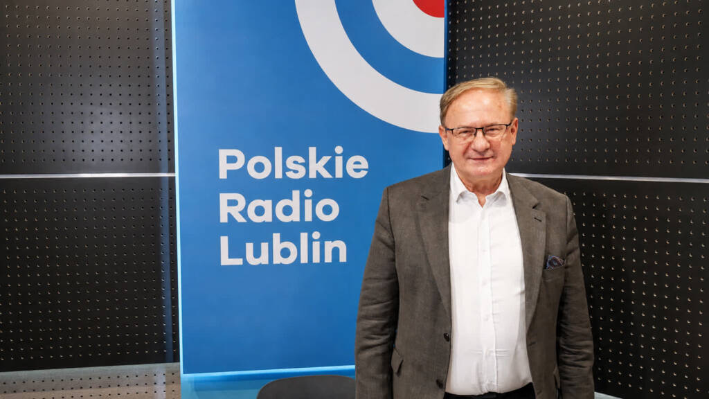 "Scena polityczna wrze". Prof. Marek Pietraś o ewentualnym odebraniu Zełenskiemu Orderu Orła Białego 1 EAttachments95685163fcd8f5f3ea42edbfeb69562f12b7d0a xl