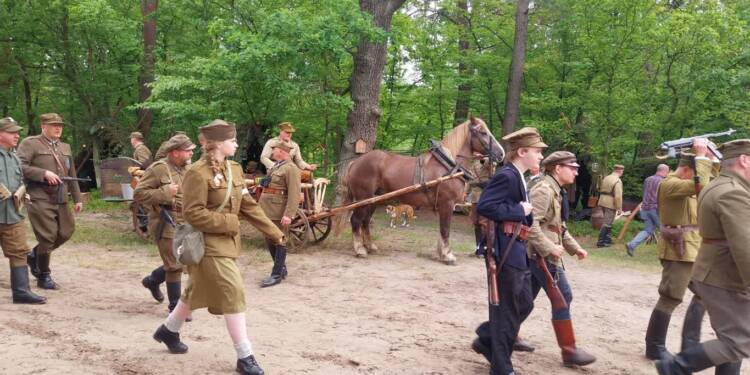 Partyzancki obóz ożył w lasach pod Białą Podlaską 1 EAttachments957720568ff91e50a6e44dc6086007469beba6f xl