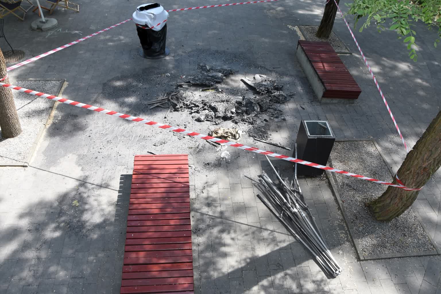Podpalił meble ogrodowe i ogródek lodziarni. 51-latek zatrzymany 2 724243325_947721294911436_654538616048421102_n.jpg