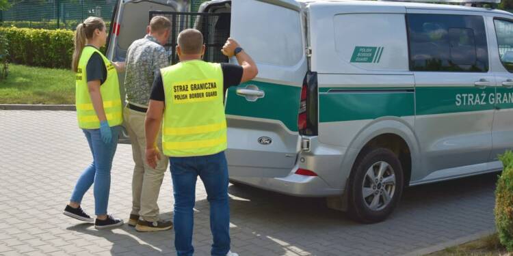 Pijany kierowca na przejściu granicznym. Meżczyżna wydalony z Polski 1 EAttachments9581467e8080b78c6e3c8b3a15c73faef7d2b0e xl