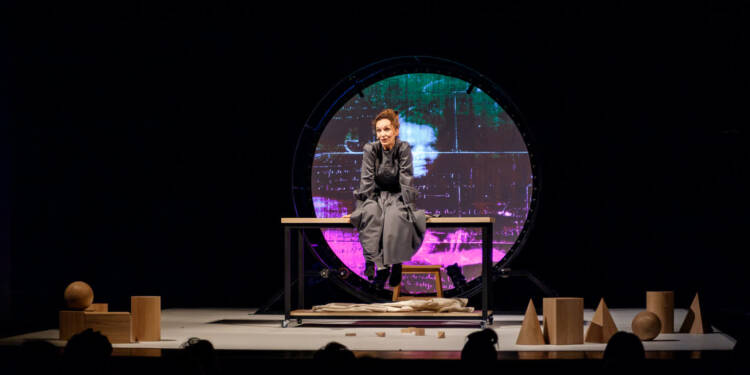 Monodram „Maria Skłodowska-Curie. Doświadczenie” 1 EAttachments95870734a3237cccfb6cc4f0d4997b9ac9fe8b6 xl