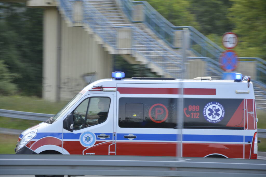 Wypadek przy zbiorze wiśni. Kobieta spadła na metalowy pręt 1 EAttachments41113889828d96e0583775dfa6687c7b4e23f59