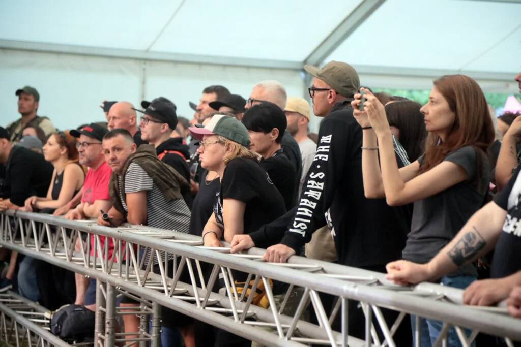 Inne Brzmienia - festiwalowa publiczność 1 EAttachments961838074d89db7b531ff2238990056fb0e2b72 xl
