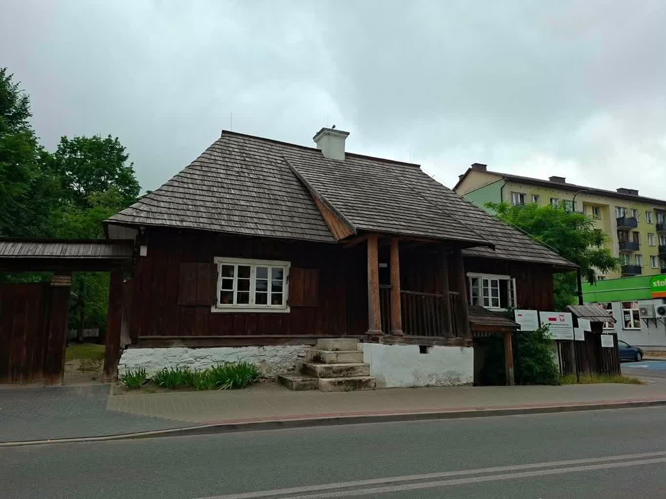 Historia sitem się toczy. Ginąca tradycja Biłgoraja 5 740544241_1765766621249693_8155689196464765447_n.jpg