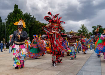 40. Międzynarodowe Spotkania Folklorystyczne - parada zespołów 3 EAttachments96266996825277396ac83ced58d8824efb79356 xl
