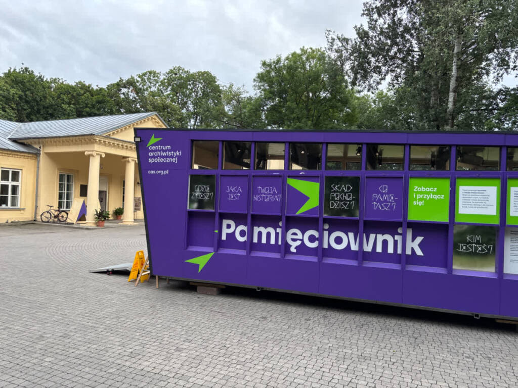 Historia i lokalna tożsamość. „Pamięciownik" w Garbowie 3 EAttachments96310063708cb85d886f8a02cc6f44d9b8d30dc xl