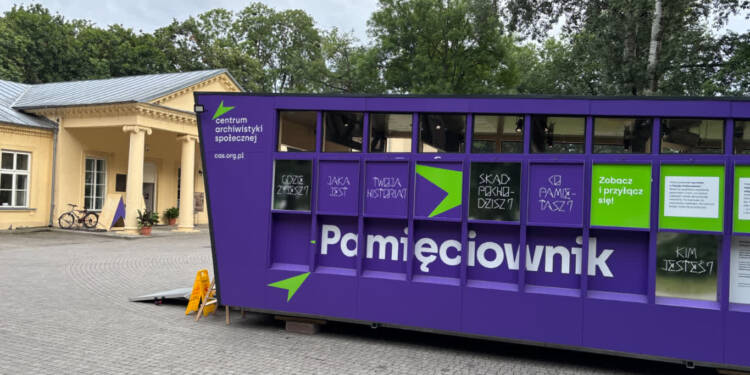 Historia i lokalna tożsamość. „Pamięciownik" w Garbowie 1 EAttachments96310063708cb85d886f8a02cc6f44d9b8d30dc xl