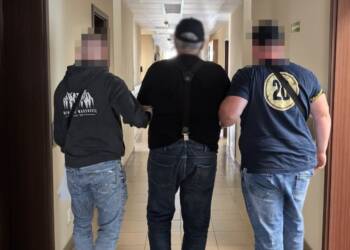 Czekoladowy łup seniora. Krótko cieszył się zdobyczą 5 EAttachments96310073a2de6da2059cf7e68c9b20c5b7a328c xl