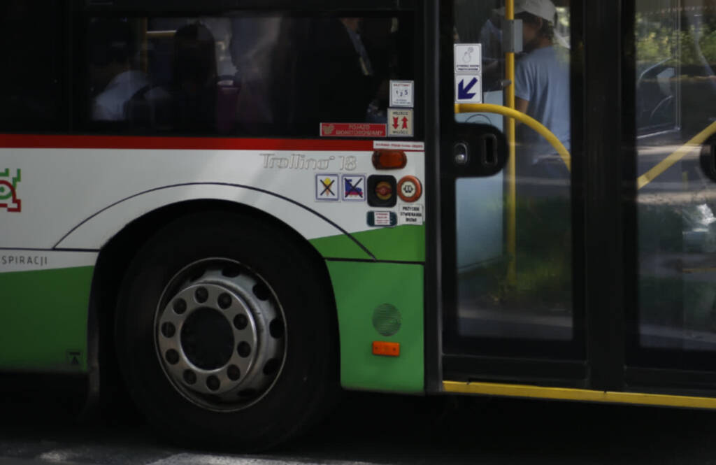 Nie żyje 24-latka potrącona przez kierowcę trolejbusu w Lublinie 1 EAttachments96335855151e6a3928ca8b5dfe7dd5286023a20 xl