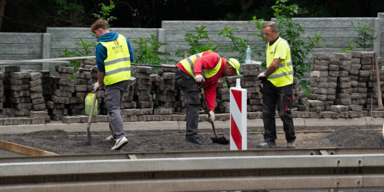 Korki, objazdy i ciężki sprzęt. Wakacyjne remonty zmieniają Lublin 1 EAttachments963366937a3e4012b7119c4aa270d0bd973737b xl