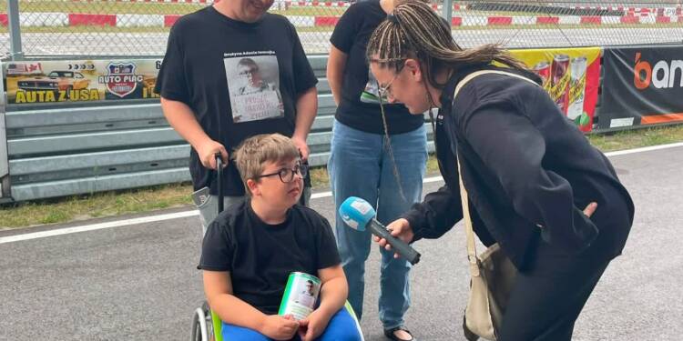 Cały Biłgoraj mobilizuje się dla 13-letniego Adasia. Liczy się każdy kilometr 1 EAttachments96339721a9dfd2e5425eeb58f576722e668e232 xl