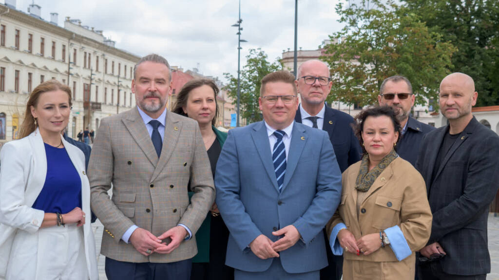 Nowa partia polityczna. Działacze Unii Centrum o głównych postulatach 1 EAttachments964795914b3a4d4a63848790b16e8307f8a9058 xl