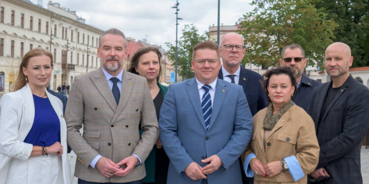 Nowa partia polityczna. Działacze Unii Centrum o głównych postulatach 1 EAttachments964795914b3a4d4a63848790b16e8307f8a9058 xl