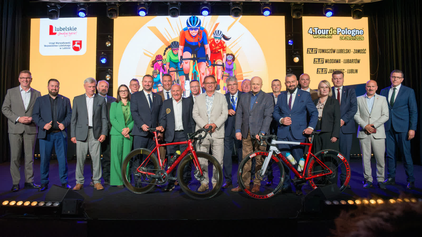 Atrakcyjny sport na tle pięknej przyrody. W piątek rozpocznie się ważny wyścig 3 P1100059.jpg