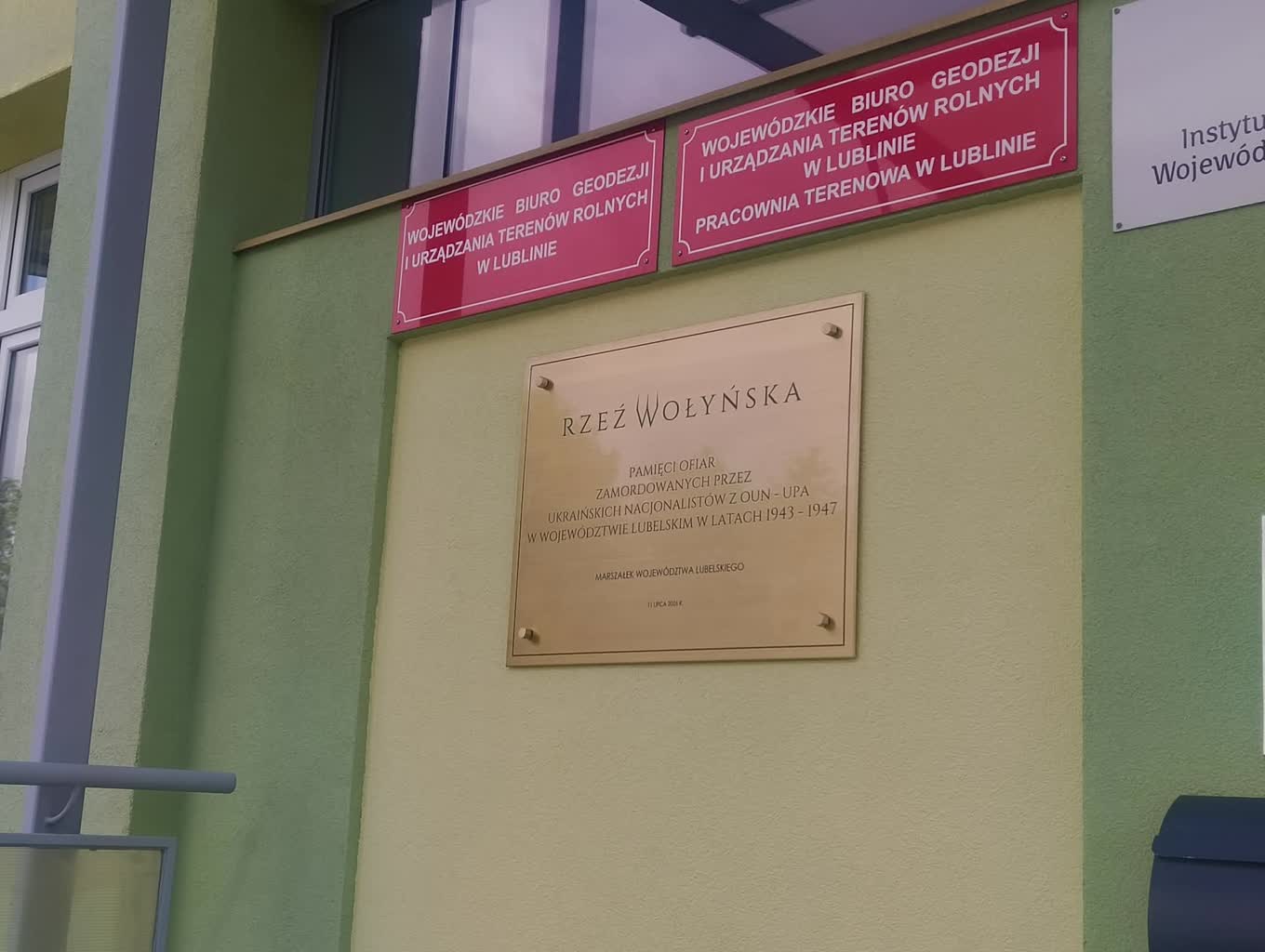 Geodeci upamiętnili ofiary rzezi wołyńskiej 2 56ebed71-8f3a-423a-b63c-3f5ab1fe384a.jpg