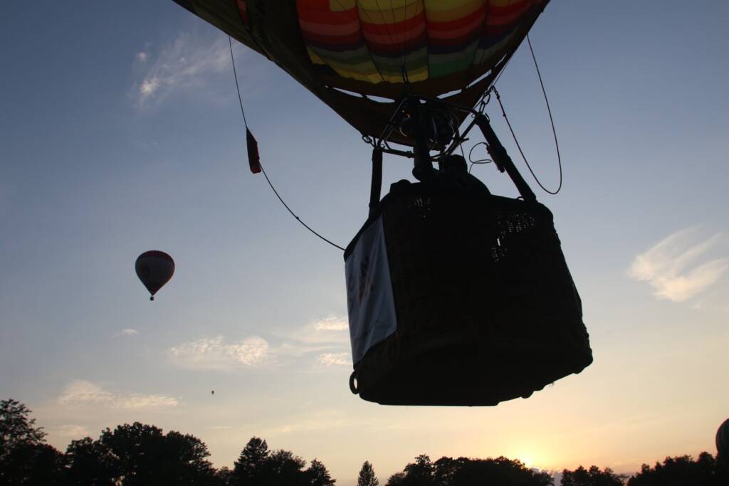 Balony znów nad Nałęczowem. Wcześniej loty odwołał upał 1 EAttachments4226766febf4493d4476490f51cd75b8d4816fb