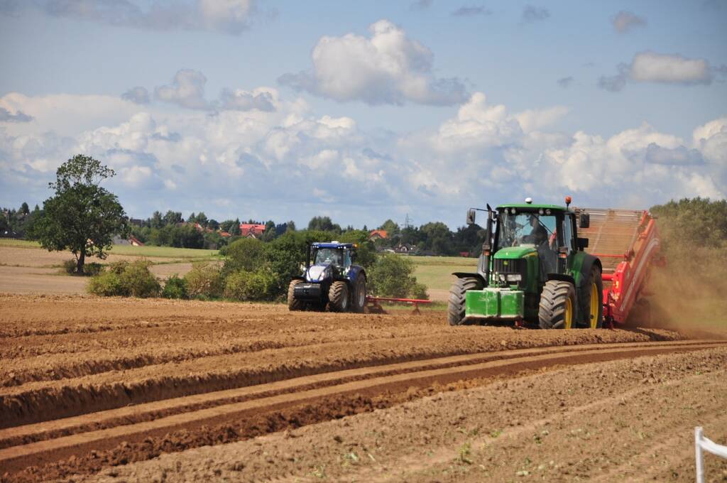 31.08.2026 Agrobiznes - o przyjmowaniu wniosków o zwrot podatku akcyzowego 1 EAttachments7758409d1d04aa5c460608edced13ed732ec434
