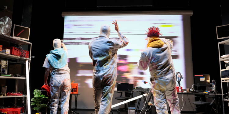 Łączą teatr z technologią. Nadchodzi nowa edycja "PERCEPCJI. Nowych Form Sztuki" 1 EAttachments91873698d89339e2f48bd9b24778b0e77e9b391