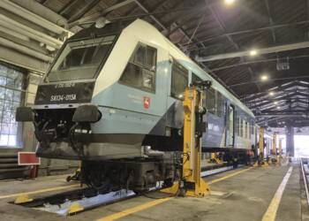 60 ton udźwigu i cyfrowe sterowanie. Nowe podnośniki dla POLREGIO w Lublinie 2 EAttachments9667712dc181677094a877c897d383957309b49 xl