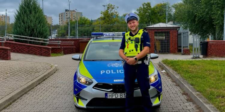 Liczyły się sekundy. Policjant po służbie uratował życie dziecka 1 EAttachments966928642a55122f578a5540d1ca70297384dea xl