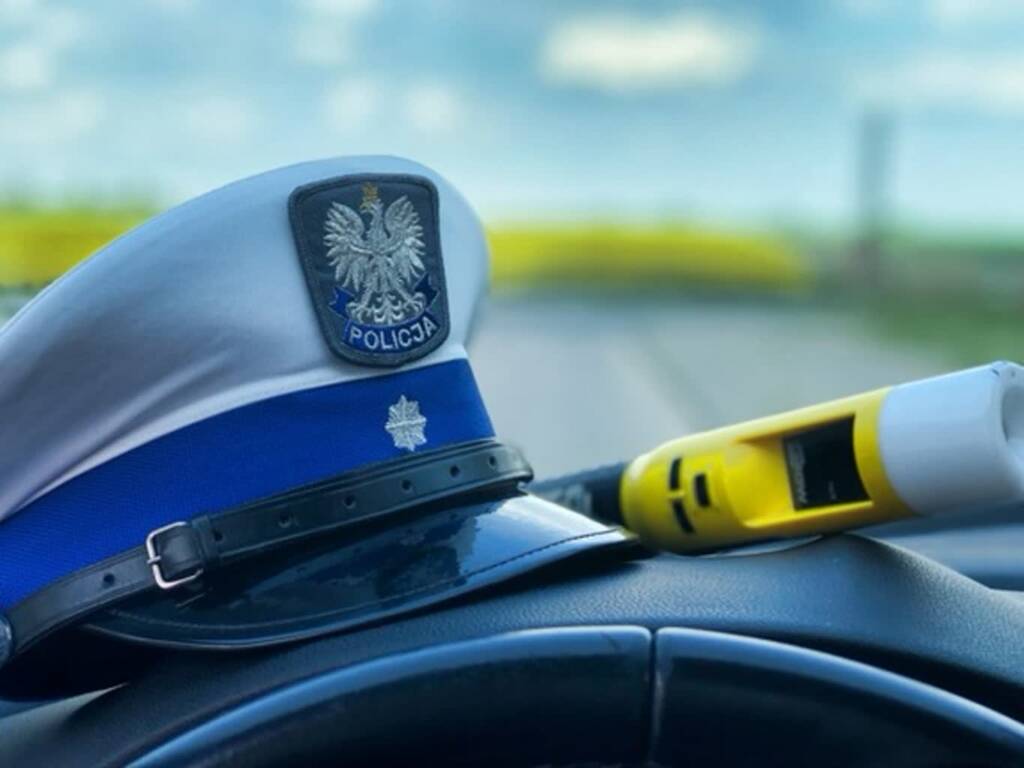 06.08.2026 Czy na pewno? - Czy policja prowadzi od początku sierpnia nadzwyczajne kontrole? Jeszcze nie 1 EAttachments9675987c8bcc95638048d2a1d10bc9ed8f5ee3a xl