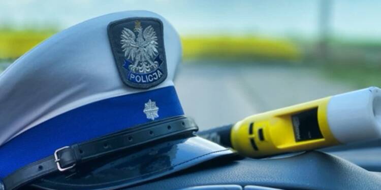 06.08.2026 Czy na pewno? - Czy policja prowadzi od początku sierpnia nadzwyczajne kontrole? Jeszcze nie 1 EAttachments9675987c8bcc95638048d2a1d10bc9ed8f5ee3a xl
