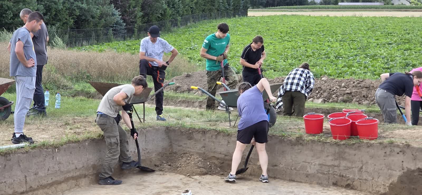 „Jest niesamowicie!”. Co kryją kurhany w Ślipczu?
