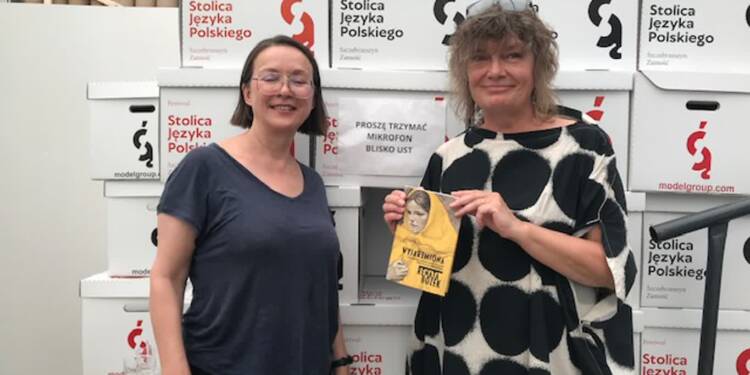 Powieść zrodzona z pamięci o pacyfikacji Karpiówki. Renata Bożek o „Wakacjach w domu” 1 EAttachments967734105a856b74465d8025b34b0e7c86d2817 xl