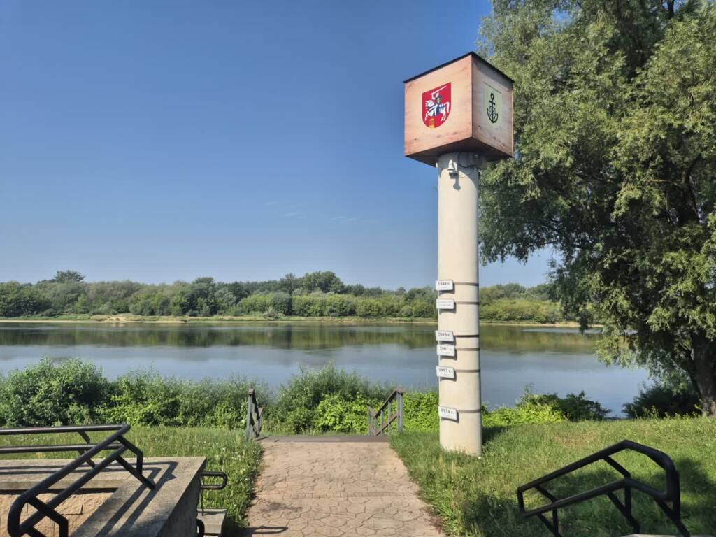 Wisła nieco przybrała po deszczach, ale w Lubelskiem wciąż trwa susza hydrologiczna 1 EAttachments9681880e7132f1df5ebd77702c1af6aef67626f xl