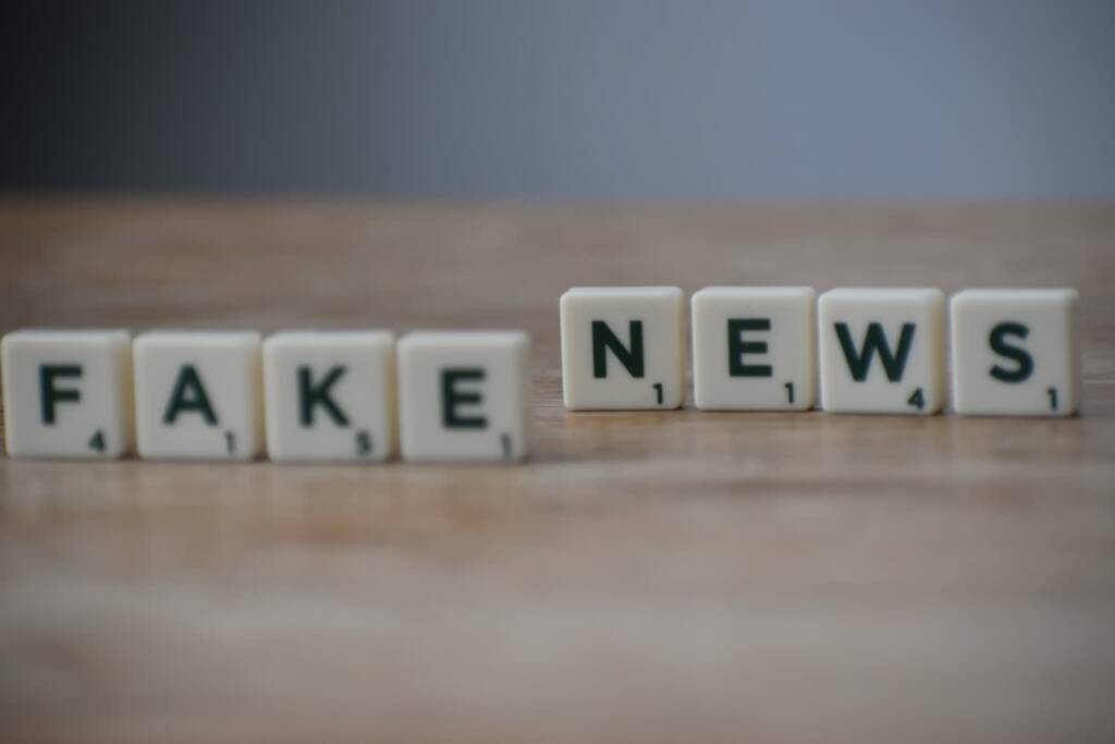 10.08.2026 Czy na pewno? Jak wygenerować fake newsa? To nie jest poradnik 1 EAttachments96829938d602370de4e5f3d3f2ef9e52f7fb71a xl