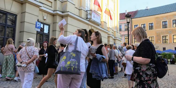 Ruszą przez Lublin śladami Julii Hartwig 1 EAttachments969057299ade3c53d3050ba6bff598ad794d909 xl