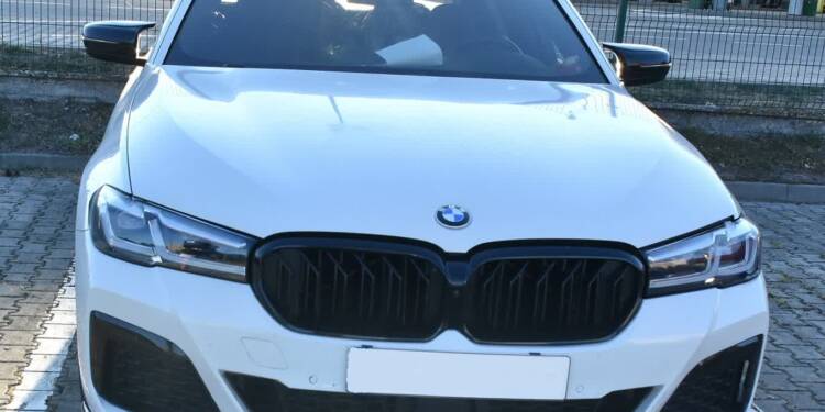 Straż graniczna odzyskała skradzione auto za 100 tys. złotych 1 EAttachments96955773f60bd5b5d6603d7054ebfed7ad4b8fb xl