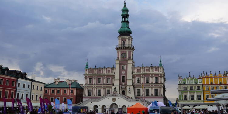 Zamojski Festiwal Filmowy „Spotkania z historią” 2026 1 EAttachments9704231c07e49d050fead606b87fb9cbaf8b817 xl