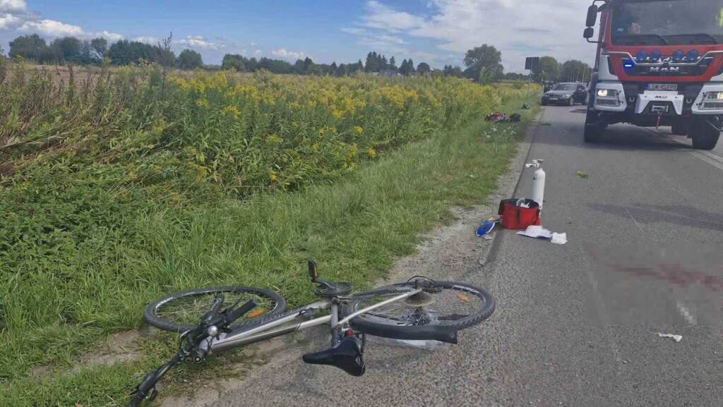 Wypadek motocyklisty i rowerzysty w powiecie świdnickim. Droga zablokowana 2 EAttachments9709640ff75db385de4fa839403614d0cba6bab xl